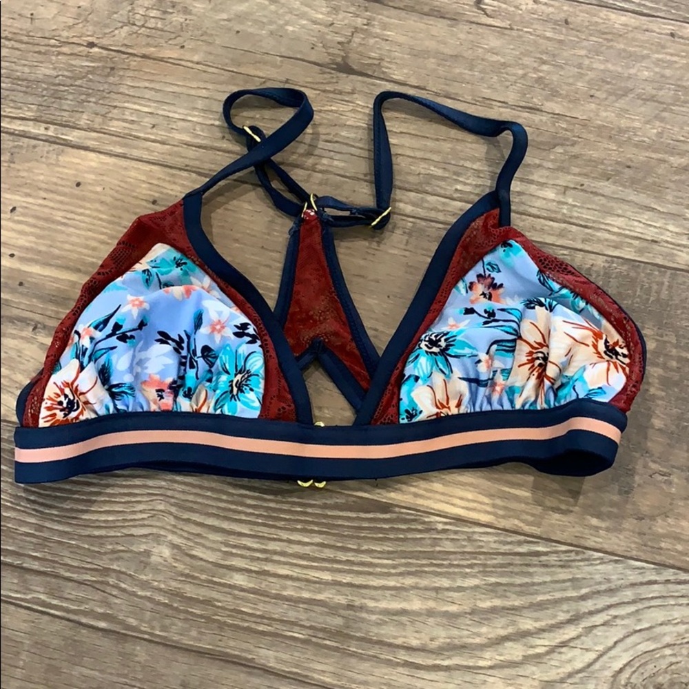 Bikini top